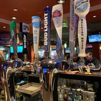 Photo taken at Applebee&amp;#39;s Grill + Bar by Ana Paula T. on 3/8/2019