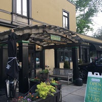 5/20/2018 tarihinde Rich H.ziyaretçi tarafından Hale St Tavern And Oyster Bar'de çekilen fotoğraf