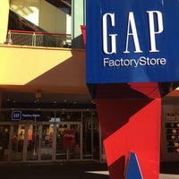 Fotos En Gap Factory Store ユニバーサルシティウォーク大阪店 此花区 Osaka 大阪府 Fotos En Gap Factory Store ユニバーサルシティウォーク大阪店 此花区 Osaka 大阪府