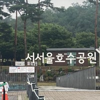 Photo taken at West Seoul Lake Park by TaeSeo K. on 6/23/2022