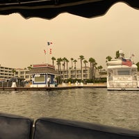 รูปภาพถ่ายที่ Balboa Bay Resort โดย Sara🇸🇦🇺🇸 เมื่อ 9/11/2020