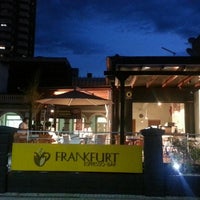 2/27/2013 tarihinde Frankfurt E.ziyaretçi tarafından Frankfurt Espresso Bar'de çekilen fotoğraf