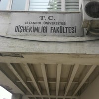 Photo taken at Diş Hekimliği Fakültesi by Çiğdem . on 10/4/2018