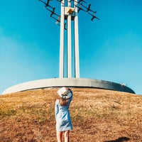 Photo taken at Монумент «Журавли» by Кэт on 6/23/2019