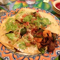 Снимок сделан в La Hacienda Mexican Restaurant пользователем Ben H. 3/21/2013