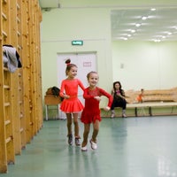 Photo taken at Академия фигурного катания (СПб СДЮШОР) by Анна В. on 5/8/2015
