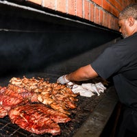 Das Foto wurde bei Jenkins Quality Barbecue - Downtown von Jenkins Quality Barbecue - Downtown am 5/9/2018 aufgenommen