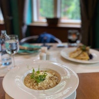 Foto scattata a Hotel Zochova chata da Mária K. il 9/25/2020