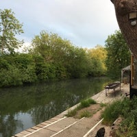 Photo taken at Cherwell Boathouse by lampalap on 5/21/2020