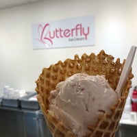 Das Foto wurde bei Butterfly Ice Cream von Tetsuya A. am 9/8/2019 aufgenommen