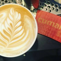4/25/2018 tarihinde Cumaica Coffeeziyaretçi tarafından Cumaica Coffee'de çekilen fotoğraf