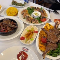 Снимок сделан в Al Madina Restaurant İstanbul مطعم المدينة اسطنبول пользователем Meshal O. 4/28/2024