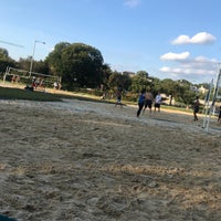 Photo taken at Lincoln Memorial Sand Volleyball Courts by Kholu on 9/30/2018