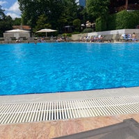 Photo taken at Swissôtel Swimming Pool by Luigi on 6/6/2023