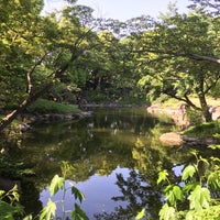 Photo taken at 伝法院庭園 by Andrew F. on 4/28/2018