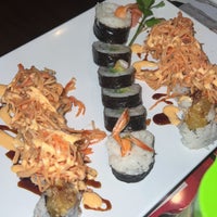 Foto tomada en Koizi Endless Hibachi &amp;amp; Sushi Eatery  por Luay Almatrudi el 9/21/2023