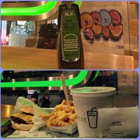 Photo taken at Shake Shack by Fawaz A. on 1/9/2015