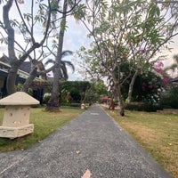 Photo taken at Hotel Vila Ombak by Ÿ A. on 11/9/2019