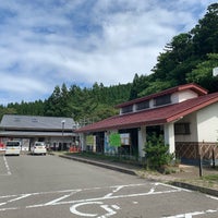 Photo taken at 道の駅 はちもり お殿水 by 0327 b. on 8/15/2021
