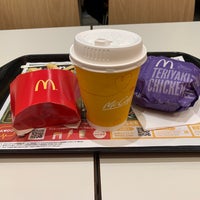Photo taken at McDonald&amp;#39;s by ゆいと on 11/19/2019