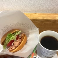 Photo taken at MOS Burger by かず 谷. on 3/11/2020