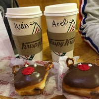 Photo taken at Krispy Kreme by Are A. on 11/9/2018