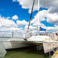 5/8/2018 tarihinde Charleston Sailing Adventuresziyaretçi tarafından Charleston Sailing Adventures'de çekilen fotoğraf