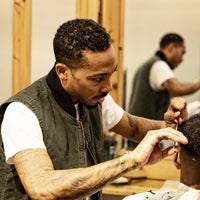 6/17/2018にAlana M.がMatter Of Instinct Barbershopで撮った写真