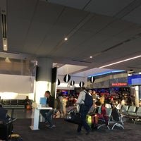 Photo taken at Terminal 1 by 🅼🅸🅺🅴 . on 9/24/2017