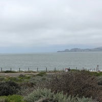 Photo taken at Parking Baker Beach by 🅼🅸🅺🅴 . on 7/1/2022