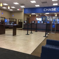 Photo taken at Chase Bank by 🅼🅸🅺🅴 . on 8/14/2019
