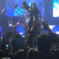 Das Foto wurde bei Zorlu Performans Sanatları Merkezi von Duygu A. am 5/13/2018 aufgenommen