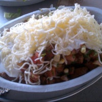 Photo taken at Chipotle Mexican Grill by Optimus P. on 11/11/2012