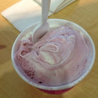 Photo taken at Marble Slab Creamery by Veronica R. on 5/24/2013