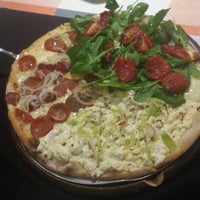 7/11/2015にLays V.がCasa Pizzaで撮った写真