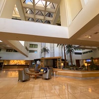 Foto diambil di Hilton oleh Sharon pada 12/7/2022