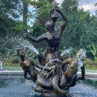 Photo taken at Triton Fountain by Jen G. on 8/24/2022