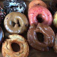 Photo taken at Top Pot Doughnuts by Christian D. on 4/4/2019
