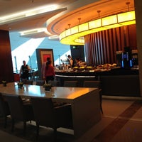 Photo taken at Emirates Business Class Lounge by Chacha M. on 5/1/2013