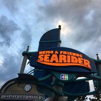 Photo taken at Nemo &amp;amp; Friends SeaRider by tenstones0327 on 11/11/2017