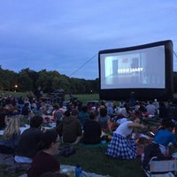 Photo taken at Summer Movie Under The Stars by Ro G. on 7/27/2017