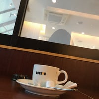 Photo taken at Doutor Coffee Shop by Rainbow O. on 12/30/2016