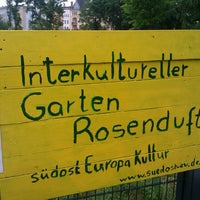 Photo taken at Interkultureller Garten Rosenduft by Tele G. on 7/5/2013