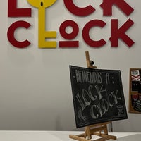 Photo taken at Lock-Clock Escape Room Barcelona by Khaled on 10/18/2022
