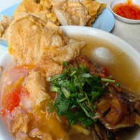 Photo taken at Fatt Kee Seafood Restaurant 發記魚雜 by Augustine J. on 12/20/2023