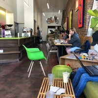 6/8/2018 tarihinde Will Z.ziyaretçi tarafından Cafe de Leche'de çekilen fotoğraf
