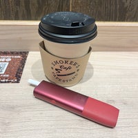 Foto tirada no(a) VapeStand Smoker&amp;#39;s Cafe por くうはく em 1/1/2023