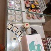 Photo taken at Crave Cupcakes by Isabelle Z. on 5/31/2019