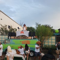 Photo taken at White Linen Nights by Isabelle Z. on 8/4/2019
