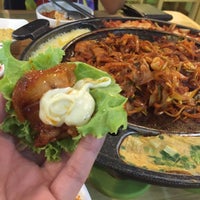 Photo taken at ร้านอาหารเกาหลี 3355 เหม๋งจ๊าย by hapond i. on 12/4/2016